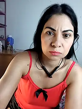 Snapshot of saralunabella chatting on 01-22-25, 10:05 saralunabella online show from 01-22-25, 10:05