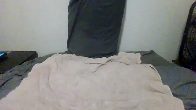 WatchinU82 online show from 03-03-26, 04:40