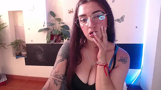 Lia-mitch online show from 01-16-25, 09:51