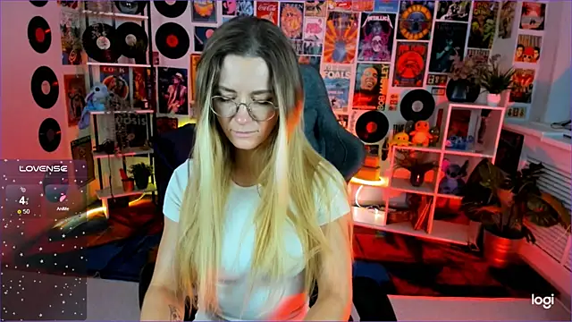 LadyIzabel online show from 12-04-24, 08:34