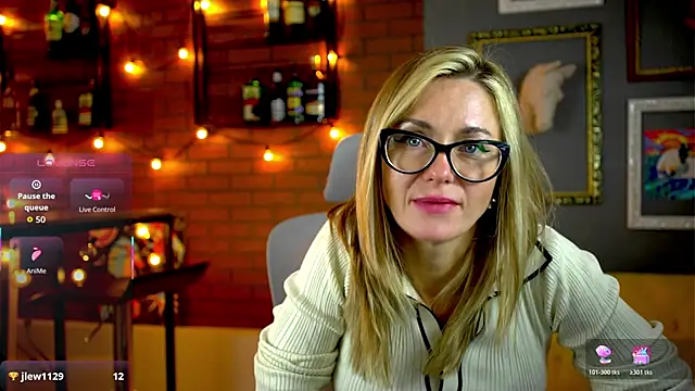 LadyIzabel online show from 12-02-25, 08:30