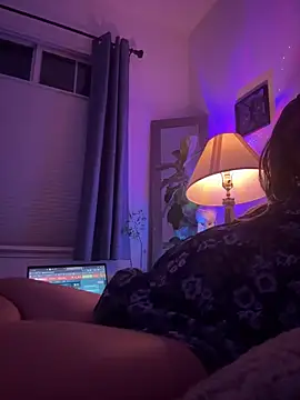 Snapshot of NinasNylonz chatting on 10-03-25, 10:01 NinasNylonz online show from 10-03-25, 10:01