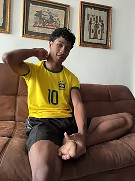 Masterikee online show from 12-19-25, 12:23