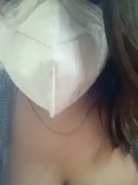 Snapshot of Naughty-Trisha chatting on 10-19-25, 04:35 Naughty-Trisha online show from 10-19-25, 04:35