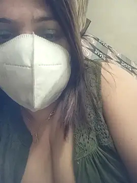 Snapshot of Naughty-Trisha chatting on 11-11-25, 05:29 Naughty-Trisha online show from 11-11-25, 05:29