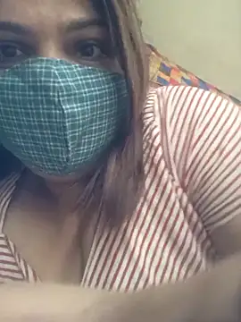 Snapshot of Naughty-Trisha chatting on 11-16-25, 12:11 Naughty-Trisha online show from 11-16-25, 12:11