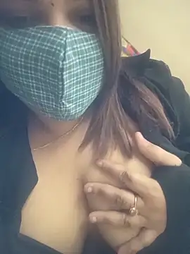 Snapshot of Naughty-Trisha chatting on 11-17-25, 06:52 Naughty-Trisha online show from 11-17-25, 06:52