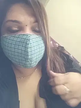 Snapshot of Naughty-Trisha chatting on 11-22-25, 07:07 Naughty-Trisha online show from 11-22-25, 07:07