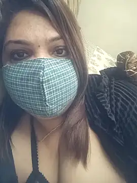 Snapshot of Naughty-Trisha chatting on 12-04-25, 05:54 Naughty-Trisha online show from 12-04-25, 05:54