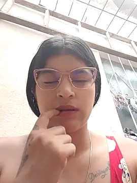 naughty-girl01 online show from 01-24-25, 01:47