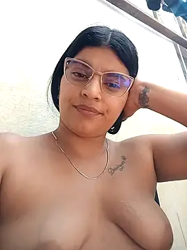 naughty-girl01 online show from 01-31-25, 04:17