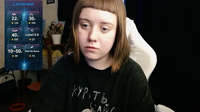 Snapshot of June_shy0 chatting on 12-06-24, 08:48 June shy0 online show from 12-06-24, 08:48