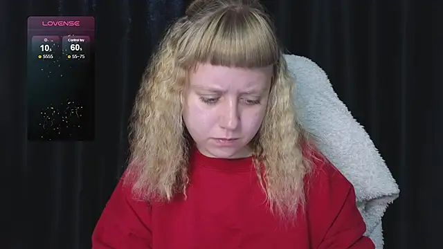 Snapshot of June_shy0 chatting on 09-12-25, 06:35 June shy0 online show from 09-12-25, 06:35