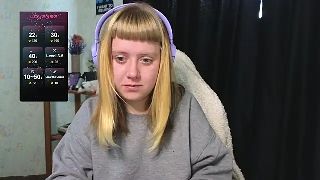 Snapshot of June_shy0 chatting on 09-28-25, 07:25 June shy0 online show from 09-28-25, 07:25