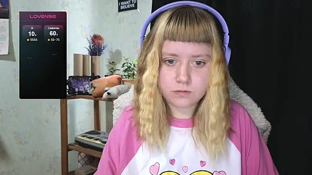 Snapshot of June_shy0 chatting on 10-02-25, 07:37 June shy0 online show from 10-02-25, 07:37