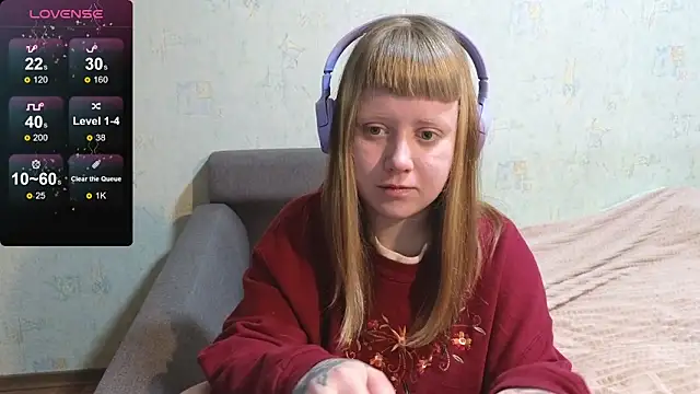 June shy0 online show from 02-04-26, 08:09