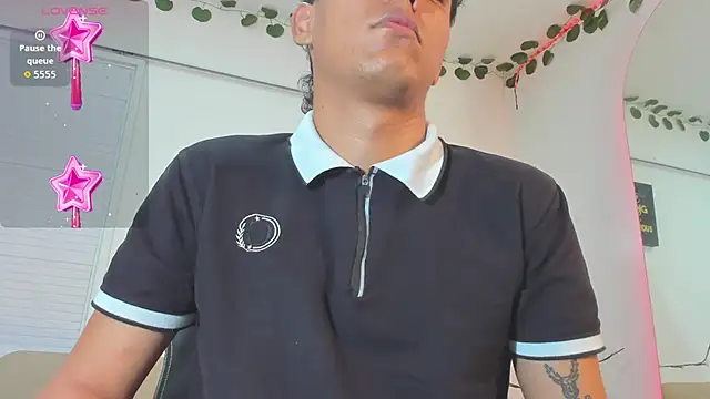 ryan carter08 online show from 10-09-25, 02:09