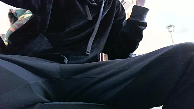 Snapshot of Bigone_uncut chatting on 02-10-26, 10:52 Bigone uncut online show from 02-10-26, 10:52