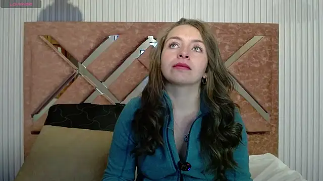 Snapshot of _isaabellaa chatting on 05-09-26, 03:06 isaabellaa online show from 05-09-26, 03:06