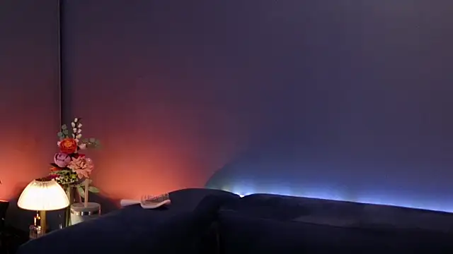 Olivia Collins1 online show from 06-04-26, 01:55