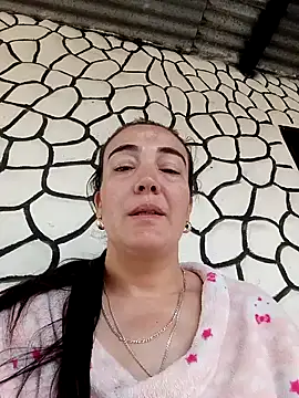 Snapshot of skayhot_ chatting on 12-28-24, 02:42 skayhot online show from 12-28-24, 02:42