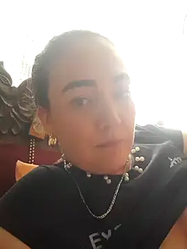 Snapshot of skayhot_ chatting on 01-23-25, 02:39 skayhot online show from 01-23-25, 02:39