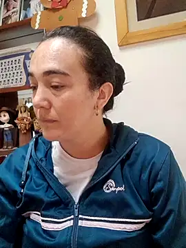 skayhot  online show from 12-03-25, 01:20