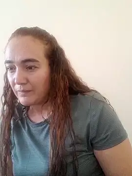 Snapshot of skayhot_ chatting on 05-11-26, 02:45 skayhot online show from 05-11-26, 02:45
