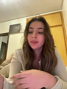 Snapshot of Hot_malak chatting on 05-03-26, 09:32 Hot malak online show from 05-03-26, 09:32