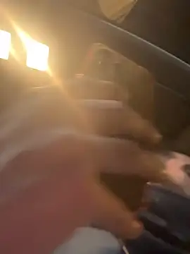 Suukeeta online show from 12-16-24, 01:31