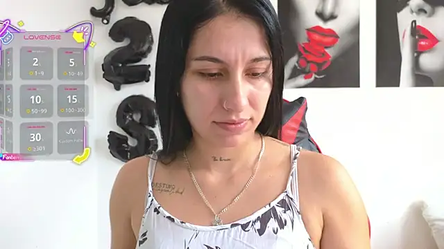 Snapshot of tammyandrade_ chatting on 02-27-26, 03:01 tammyandrade online show from 02-27-26, 03:01