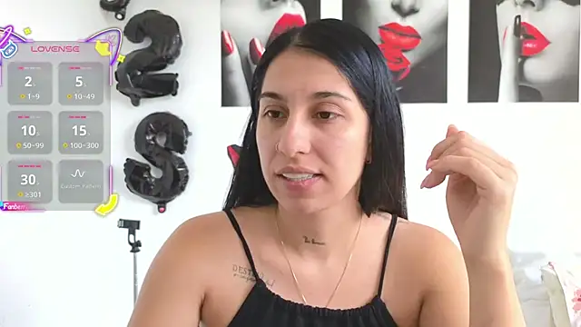 Snapshot of tammyandrade_ chatting on 03-13-26, 02:56 tammyandrade online show from 03-13-26, 02:56