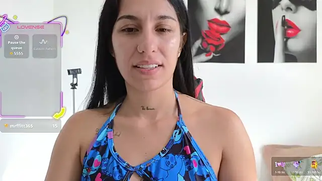 Snapshot of tammyandrade_ chatting on 05-15-26, 01:40 tammyandrade online show from 05-15-26, 01:40