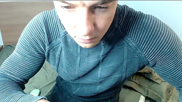 Snapshot of heilgarbest chatting on 10-06-25, 04:10 heilgarbest online show from 10-06-25, 04:10