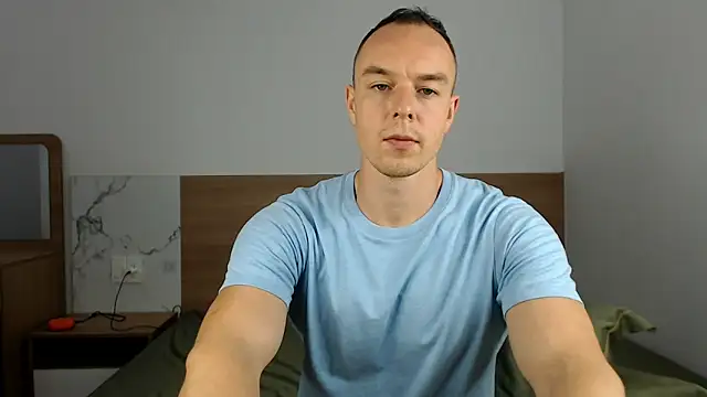 Snapshot of heilgarbest chatting on 10-16-25, 09:32 heilgarbest online show from 10-16-25, 09:32