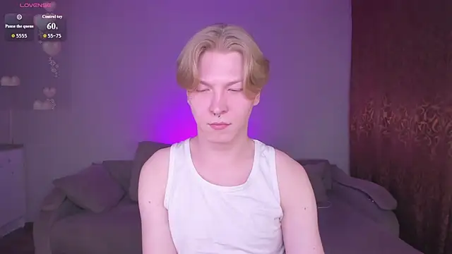 TheMikeSever online show from 04-25-26, 01:41