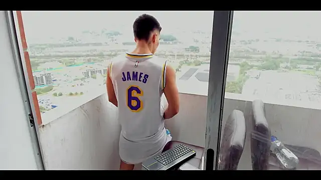 Dominiofit online show from 02-16-25, 02:32