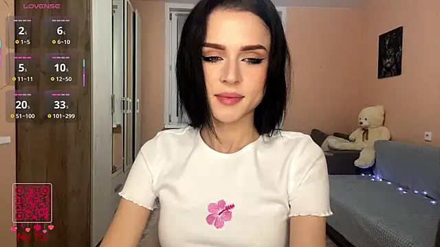 Snapshot of ElgaBlumer chatting on 12-01-25, 05:07 ElgaBlumer online show from 12-01-25, 05:07