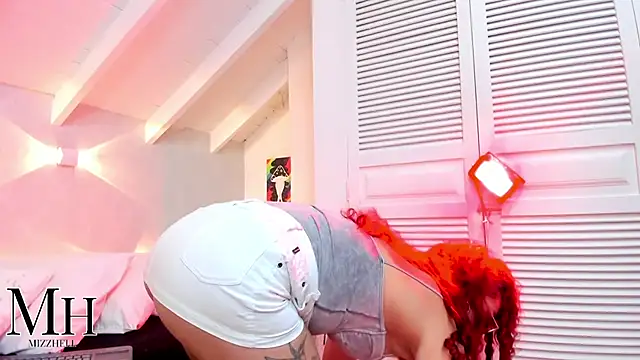 MizzHell online show from 11-15-25, 12:45