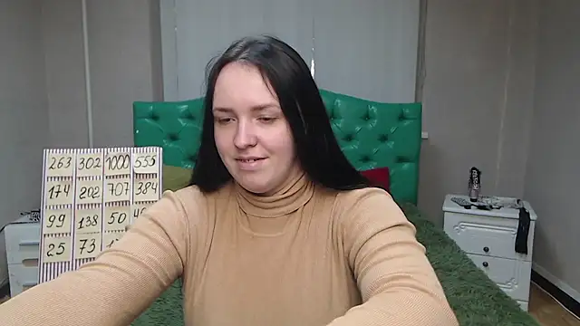 IsabelBlackberry online show from 01-22-25, 09:13