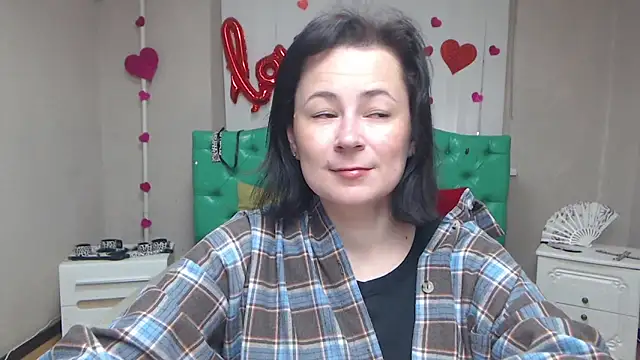 MarieSho online show from 04-04-26, 06:11