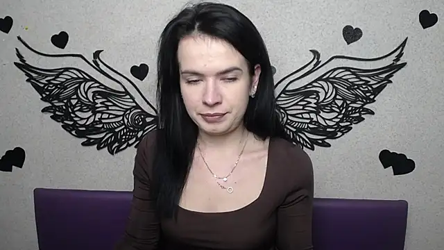 JasmineKouch online show from 11-18-25, 07:57