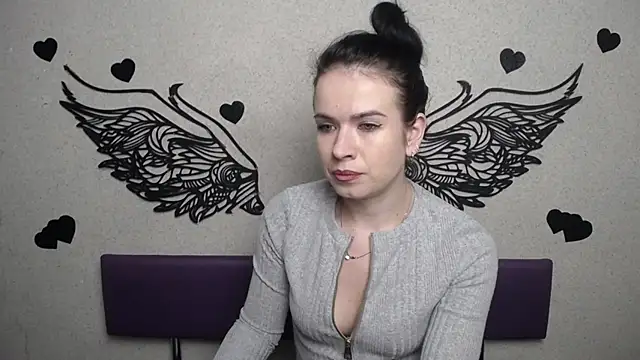 JasmineKouch online show from 12-05-25, 06:26