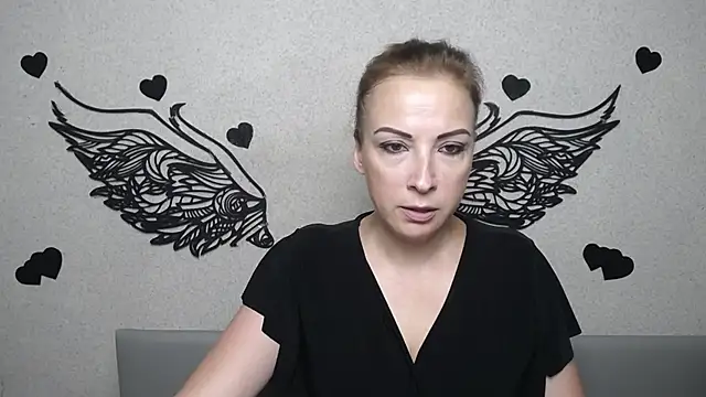 ElizabethSho online show from 07-03-26, 05:19