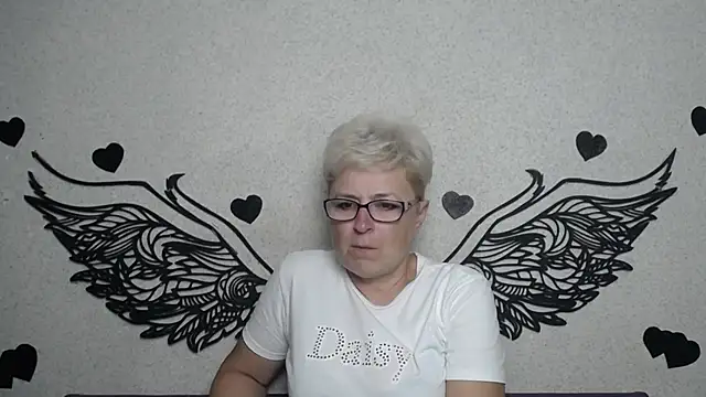 EmiliaGree online show from 09-12-25, 05:13