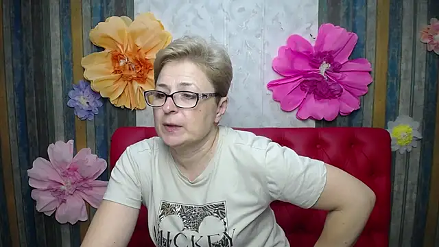 EmiliaGree online show from 05-15-26, 05:20