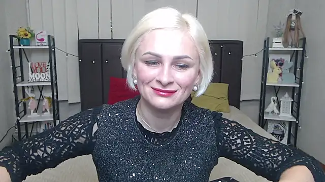 OliviaHorst online show from 10-08-25, 05:38