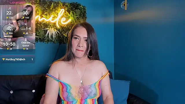 Snapshot of celestelewis chatting on 11-26-25, 07:37 celestelewis online show from 11-26-25, 07:37