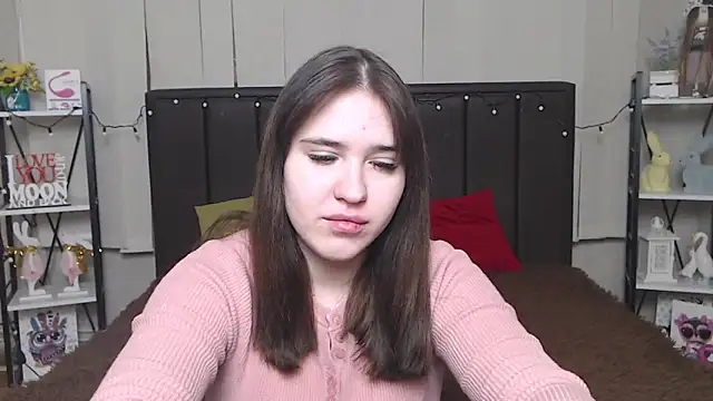 LauraHlot online show from 02-06-25, 04:31