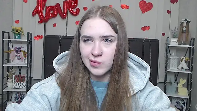 LauraHlot online show from 02-06-26, 09:29